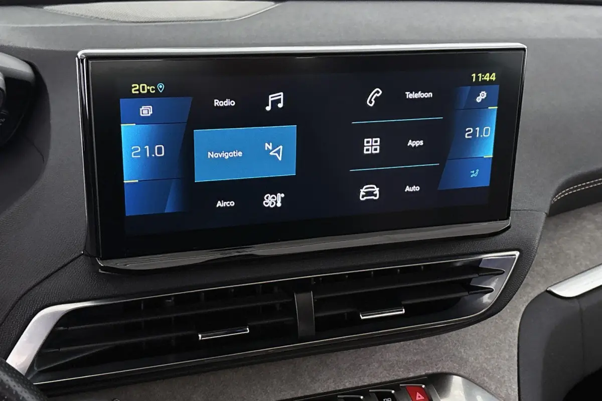 1.6 HYbrid4 300 Blue Lease GT Pano Trekhaak FOCAL Stoelverwarming