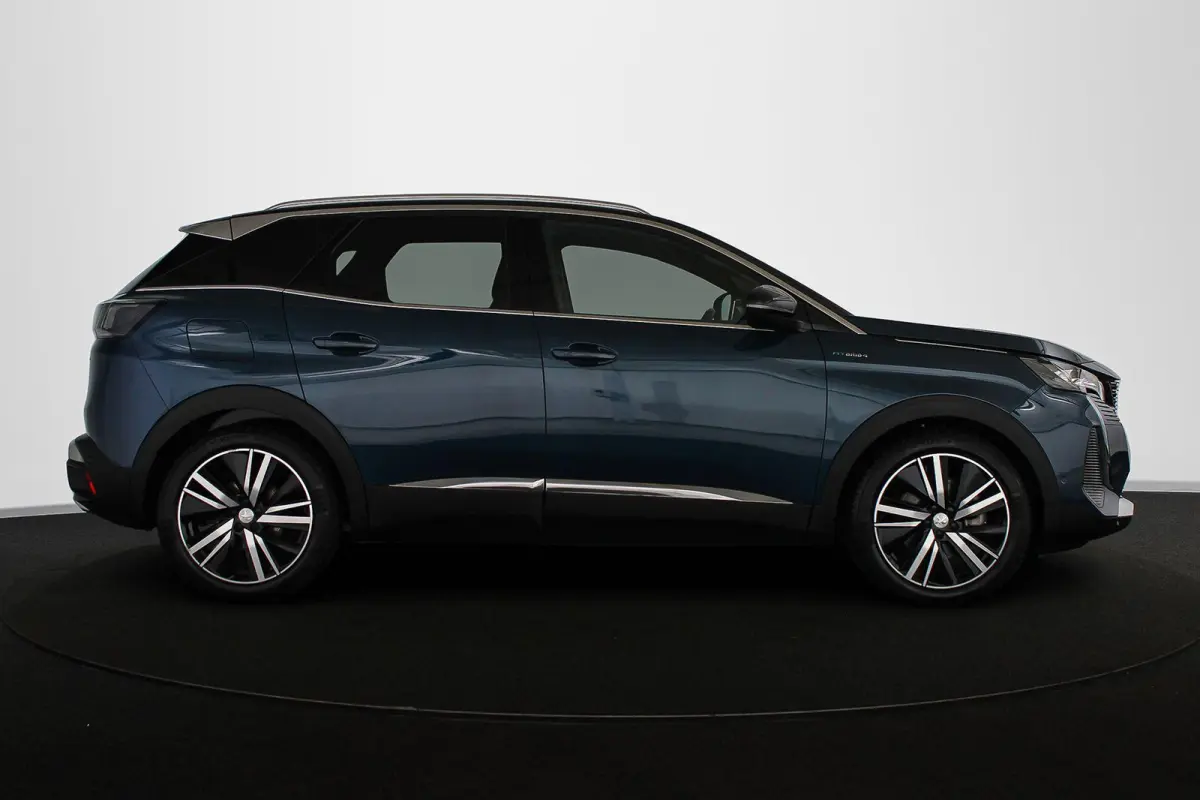 1.6 HYbrid4 300 Blue Lease GT Pano Trekhaak FOCAL Stoelverwarming
