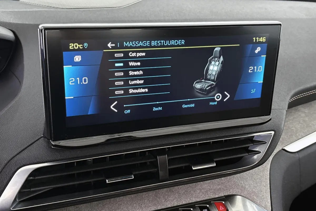 1.6 HYbrid4 300 Blue Lease GT Pano Trekhaak FOCAL Stoelverwarming