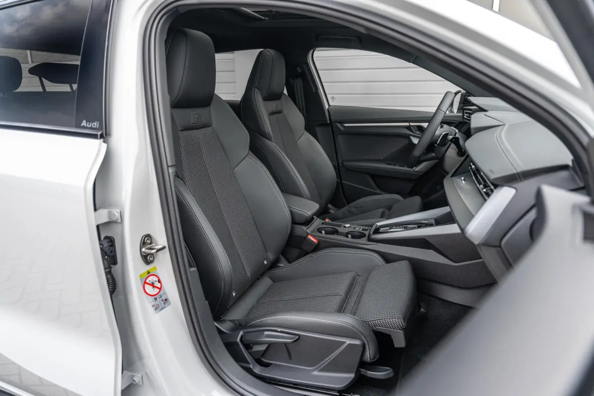 40 TFSI e 204pk S-line edition | Panoramadak | SONOS | Adaptive cruise control