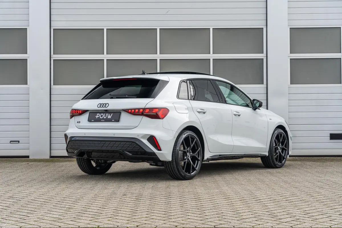 40 TFSI e 204pk S-line edition | Panoramadak | SONOS | Adaptive cruise control