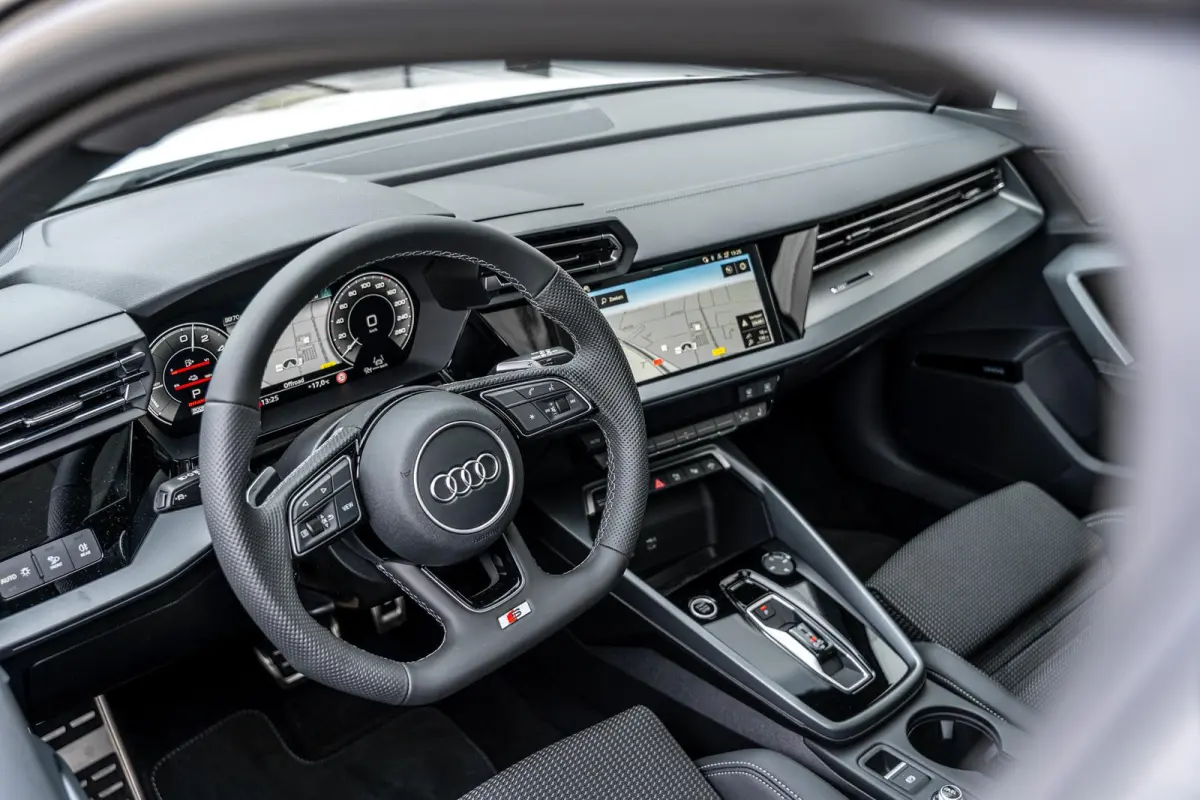 40 TFSI e 204pk S-line edition | Panoramadak | SONOS | Adaptive cruise control