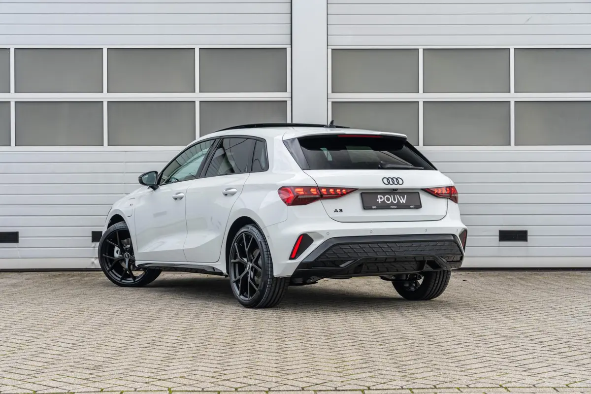 40 TFSI e 204pk S-line edition | Panoramadak | SONOS | Adaptive cruise control
