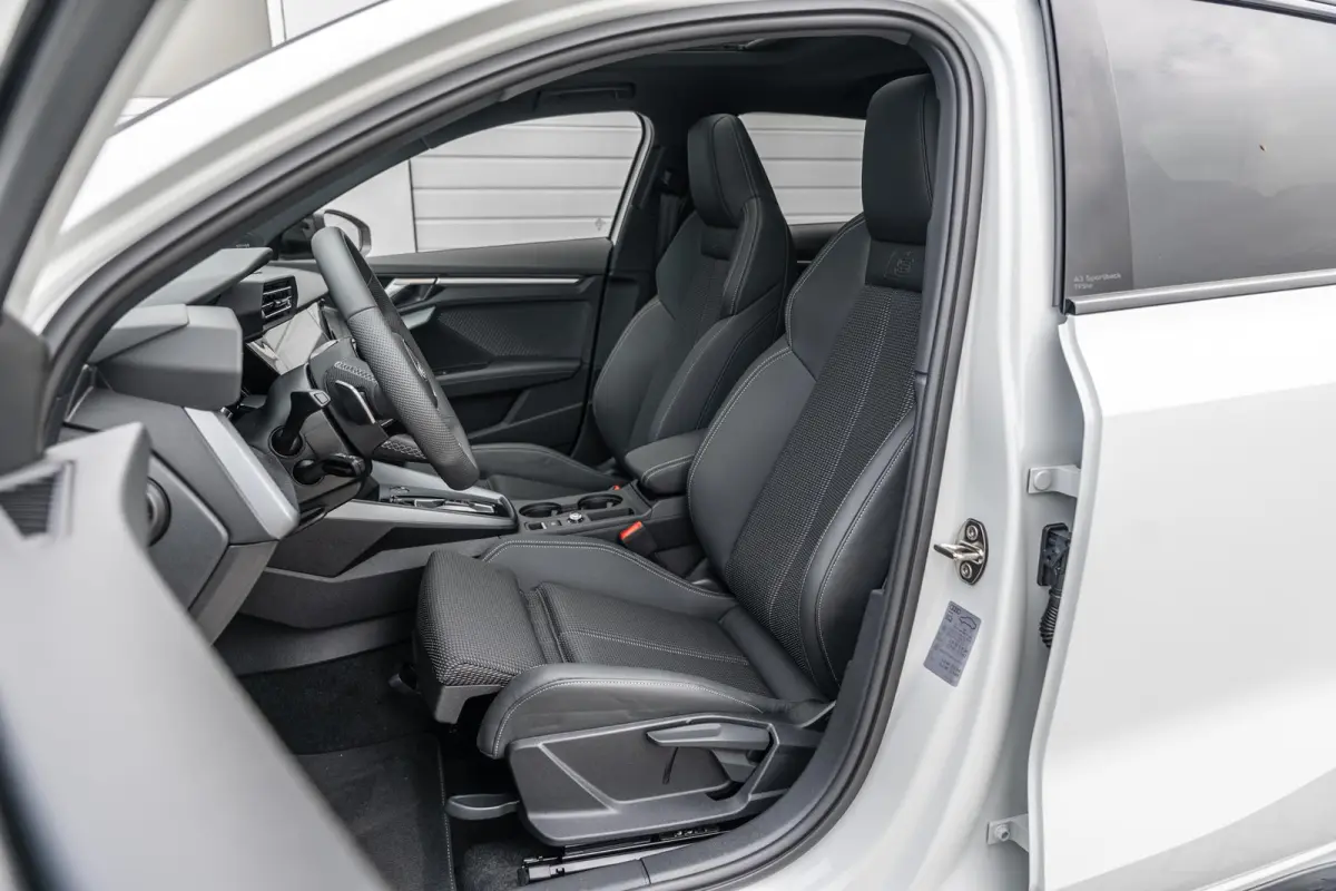 40 TFSI e 204pk S-line edition | Panoramadak | SONOS | Adaptive cruise control