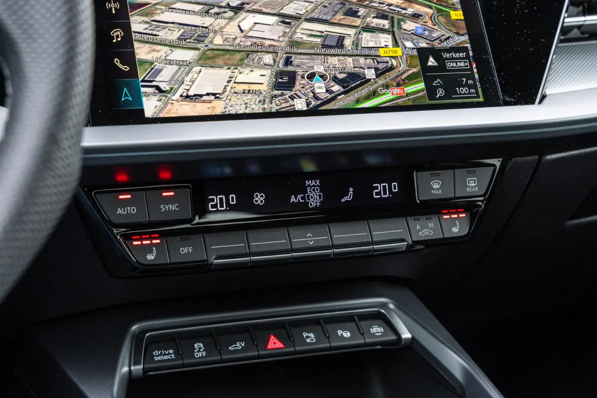 40 TFSI e 204pk S-line edition | Panoramadak | SONOS | Adaptive cruise control