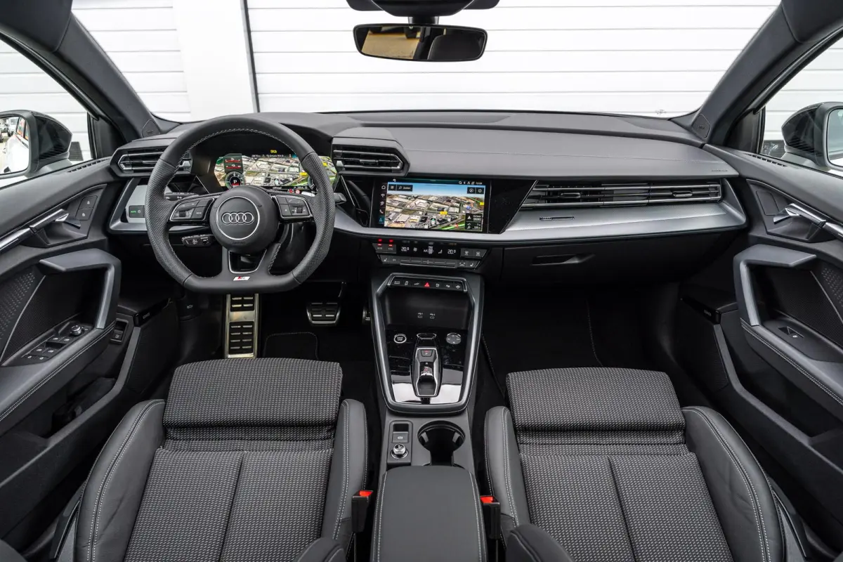 40 TFSI e 204pk S-line edition | Panoramadak | SONOS | Adaptive cruise control