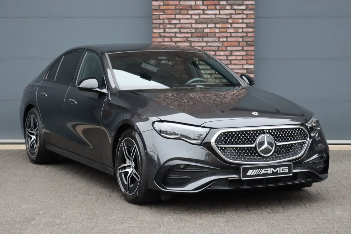 220 d AMG Line | Hyperscreen | Distronic | Memory | Surround Camera | Keyless Go | Verwarmd Stuurwiel | Digital Light | Nightpakket | Dodehoekassistent |