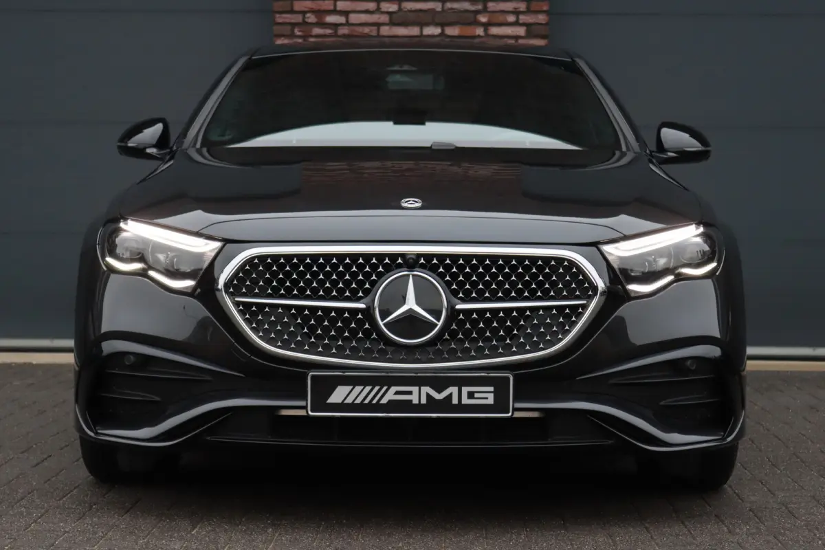 220 d AMG Line | Hyperscreen | Distronic | Memory | Surround Camera | Keyless Go | Verwarmd Stuurwiel | Digital Light | Nightpakket | Dodehoekassistent |