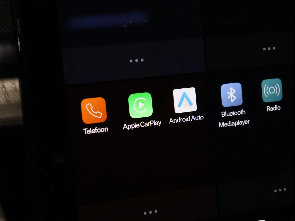 Long Range Single Motor 78 kWh [TREKHAAK UITKLAPBAAR, APPLE CARPLAY, ANDROID, HARMAN/KARDON, MEMORY SEATS, PANORAMADAK, STUURVERWARMING, STOELVERWARMING V+A, DRAADLOZE LADER, 360 CAMERA, ADA