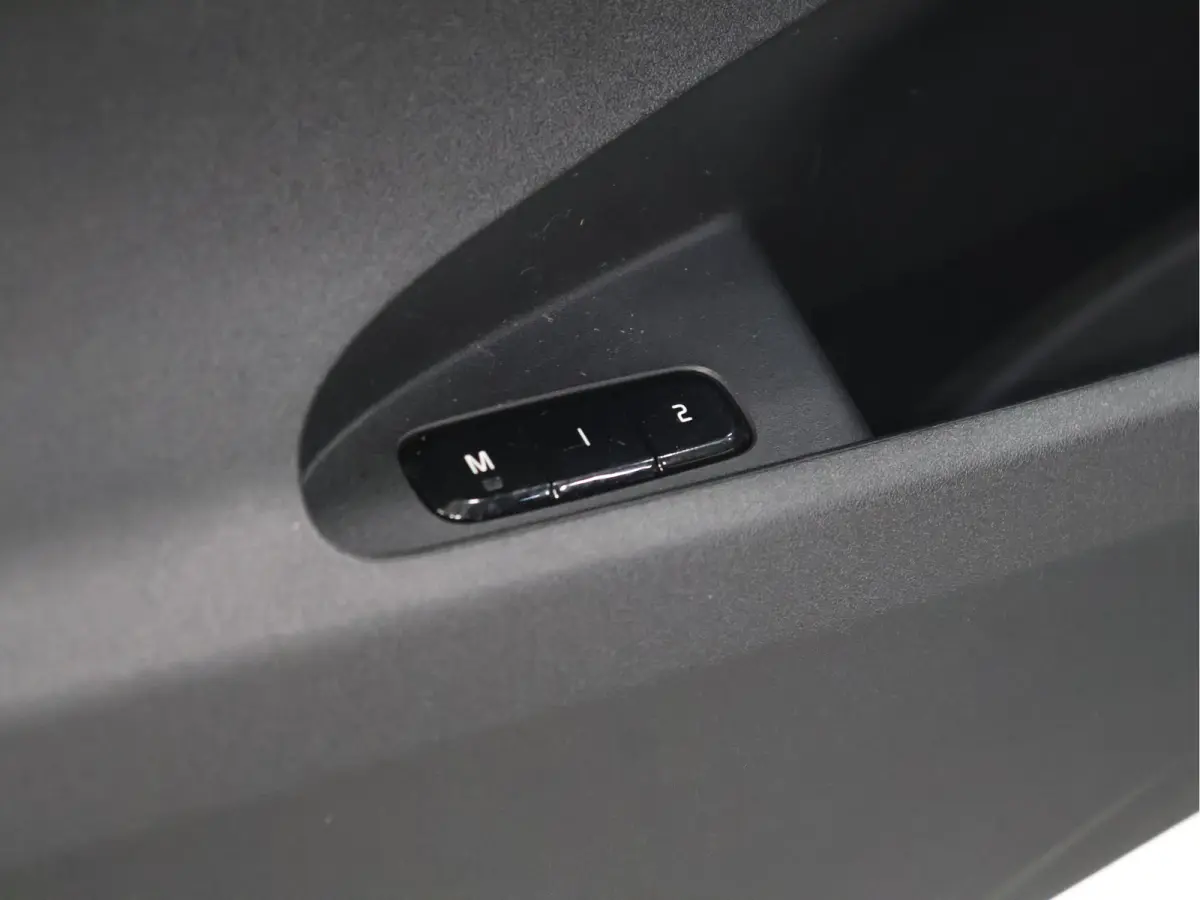 Long Range Single Motor 78 kWh [TREKHAAK UITKLAPBAAR, APPLE CARPLAY, ANDROID, HARMAN/KARDON, MEMORY SEATS, PANORAMADAK, STUURVERWARMING, STOELVERWARMING V+A, DRAADLOZE LADER, 360 CAMERA, ADA