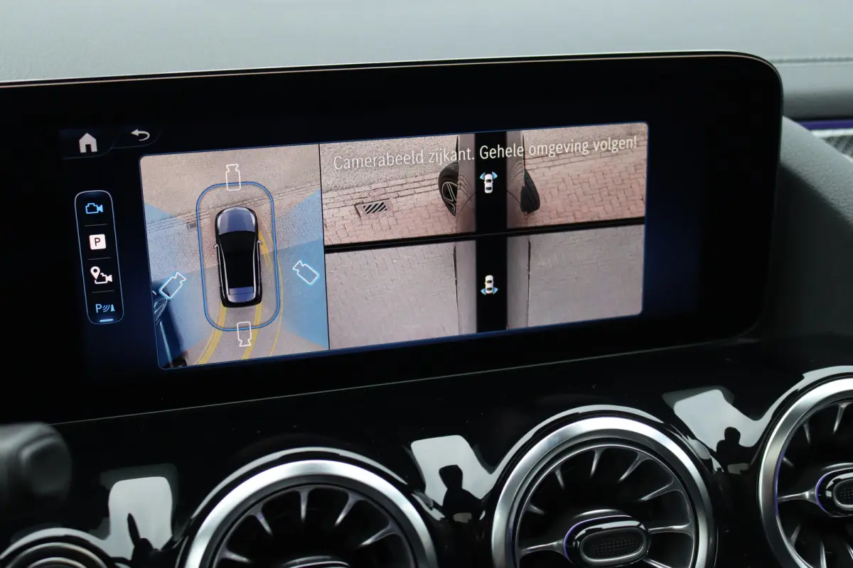 250 e AMG Line | Panoramadak | Memory | Distronic | AMG Exclusief-pakket | Trekhaak | Surround Camera | Leder | Dodehoekassistent | Mutlibeam LED |