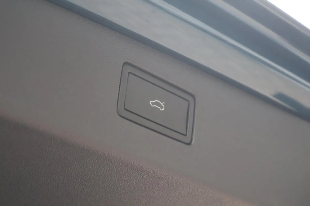 1.5 eHybrid 204pk Elegance | SoH 99% | Navigatie | Camera | Stoel & Stuurverwarming | Elektr. Achterklep