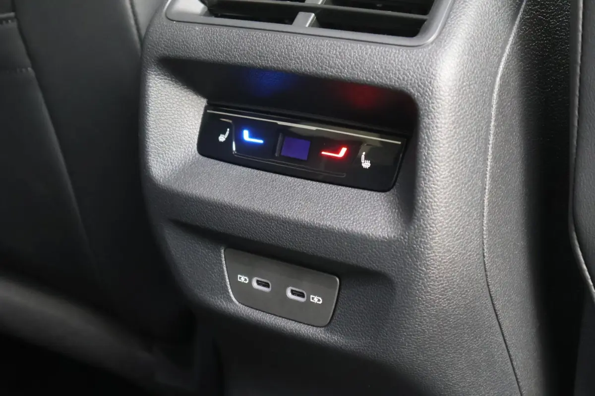 1.5 eHybrid 204pk Elegance | SoH 99% | Navigatie | Camera | Stoel & Stuurverwarming | Elektr. Achterklep