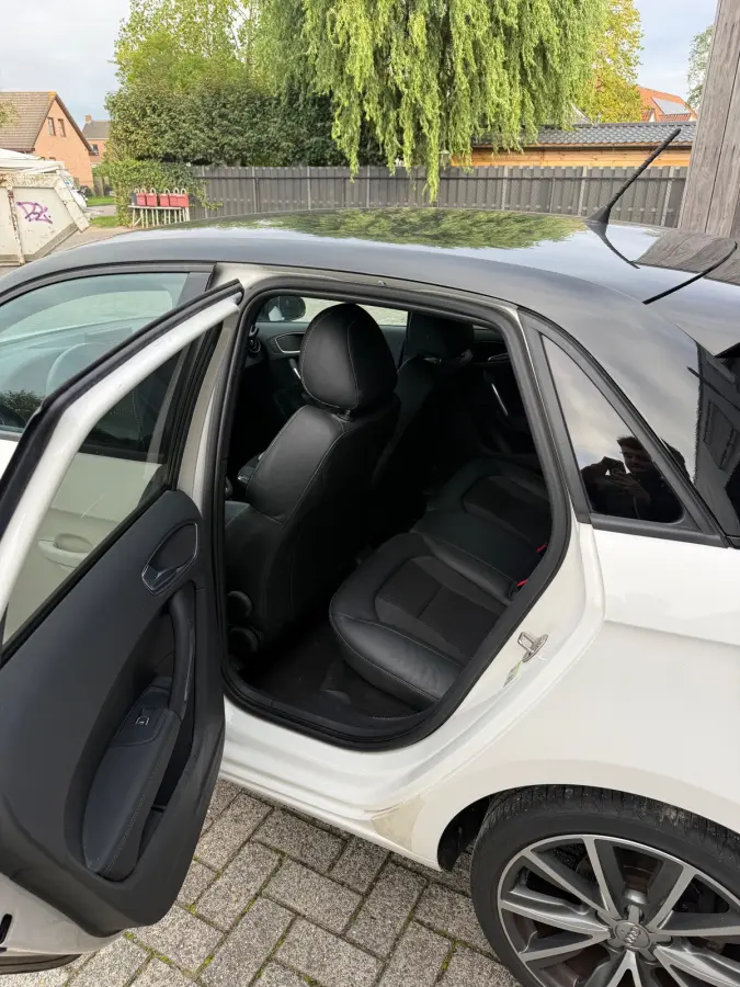 1.0 TFSI Sportback S-LINE |automaat|LED|AIRCO|NAVI|PDC|CRUISE|ZEER LAGE KMSTAND!