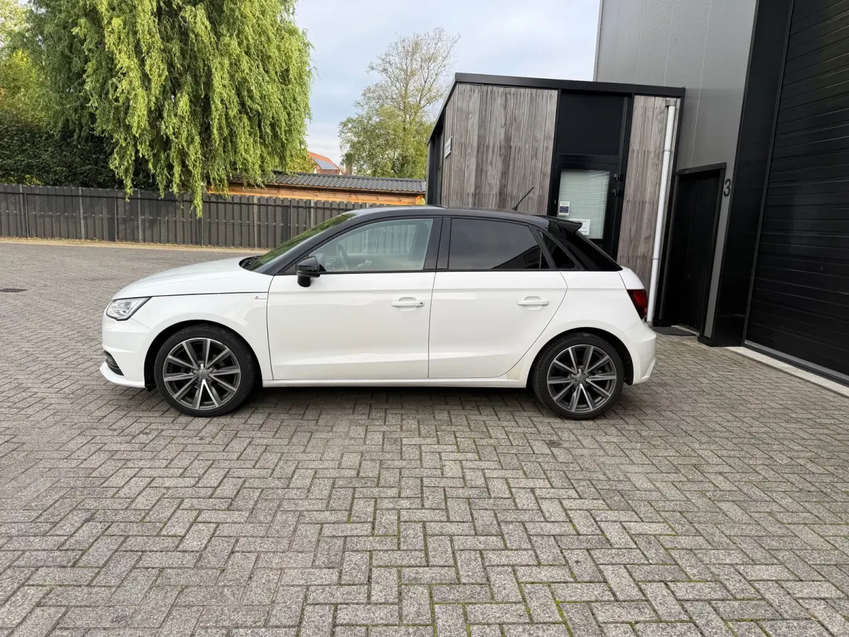 1.0 TFSI Sportback S-LINE |automaat|LED|AIRCO|NAVI|PDC|CRUISE|ZEER LAGE KMSTAND!