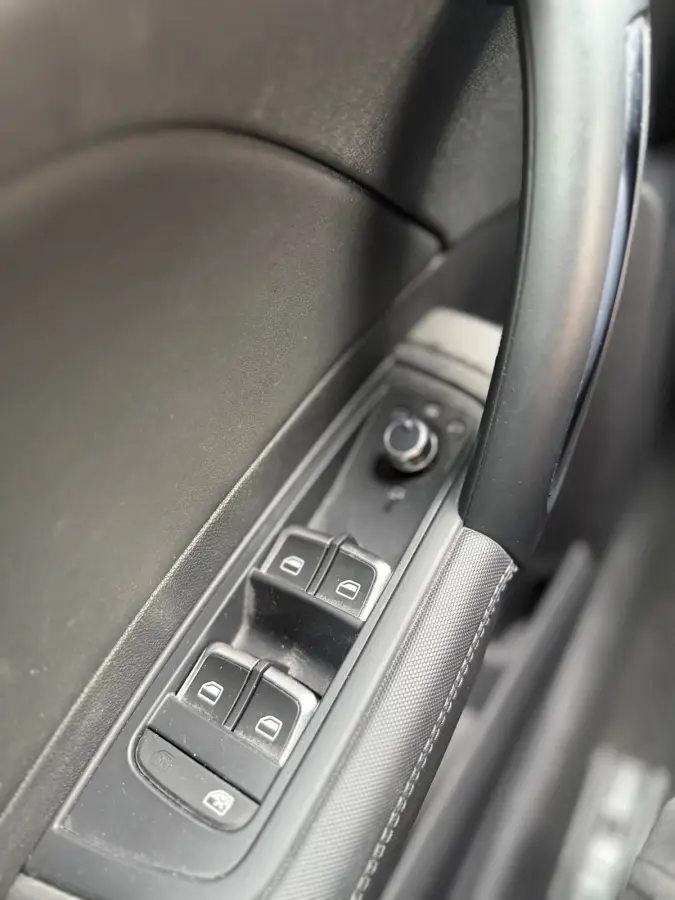 1.0 TFSI Sportback S-LINE |automaat|LED|AIRCO|NAVI|PDC|CRUISE|ZEER LAGE KMSTAND!