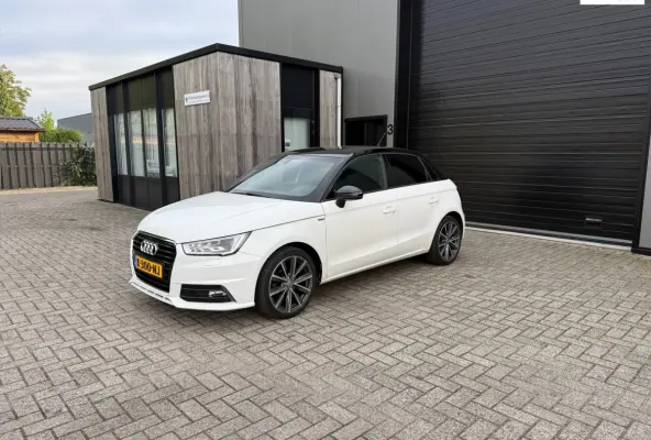 1.0 TFSI Sportback S-LINE |automaat|LED|AIRCO|NAVI|PDC|CRUISE|ZEER LAGE KMSTAND!