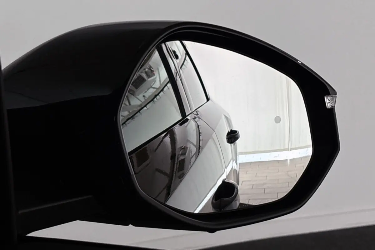 1.2 e-Hybrid Summit / 360 Camera / Schuifdak / 2+6 Jaar Garantie