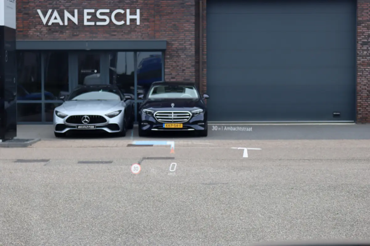 400e 4MATIC AMG Line | Panoramadak | Trekhaak | Memory | Burmester | Surround Camera | Keyless Go | Digital Light | Verwarmd Stuurwiel | HUD |