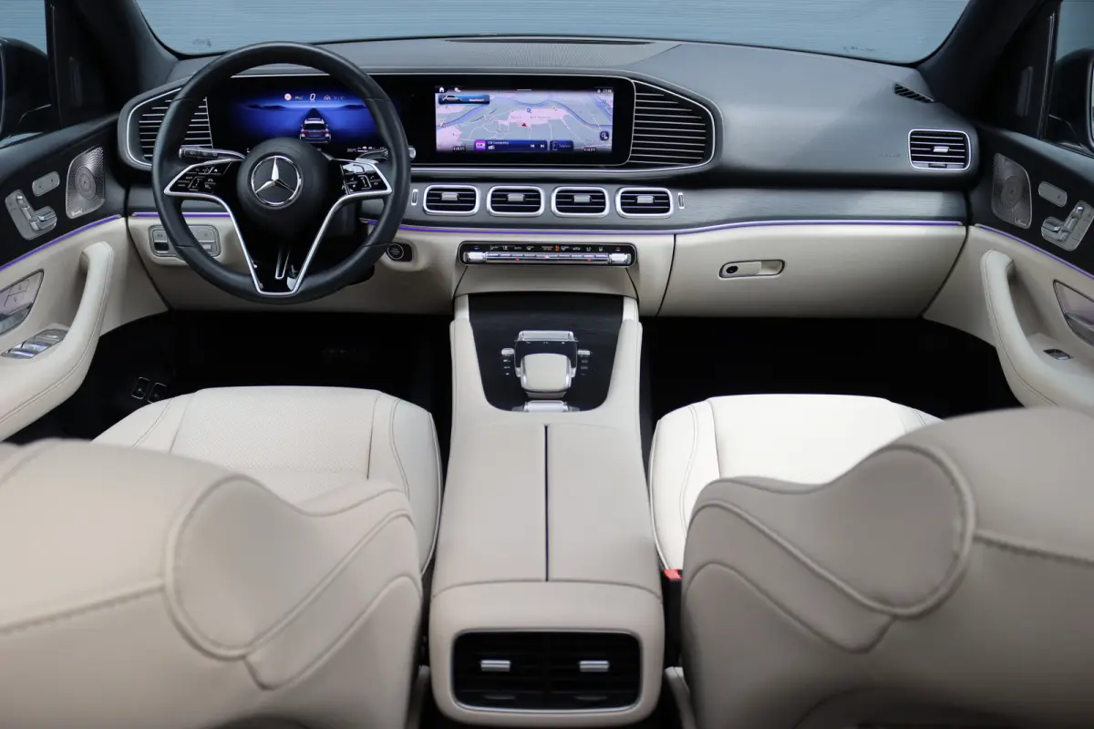 400 e 4MATIC AMG Line | Luchtvering | Distronic | Burmester | Verwarmd Stuurwiel | Panoramadak | Trekhaak | Stoelverwarming V+A | Augmented Reality | Surround Camera |