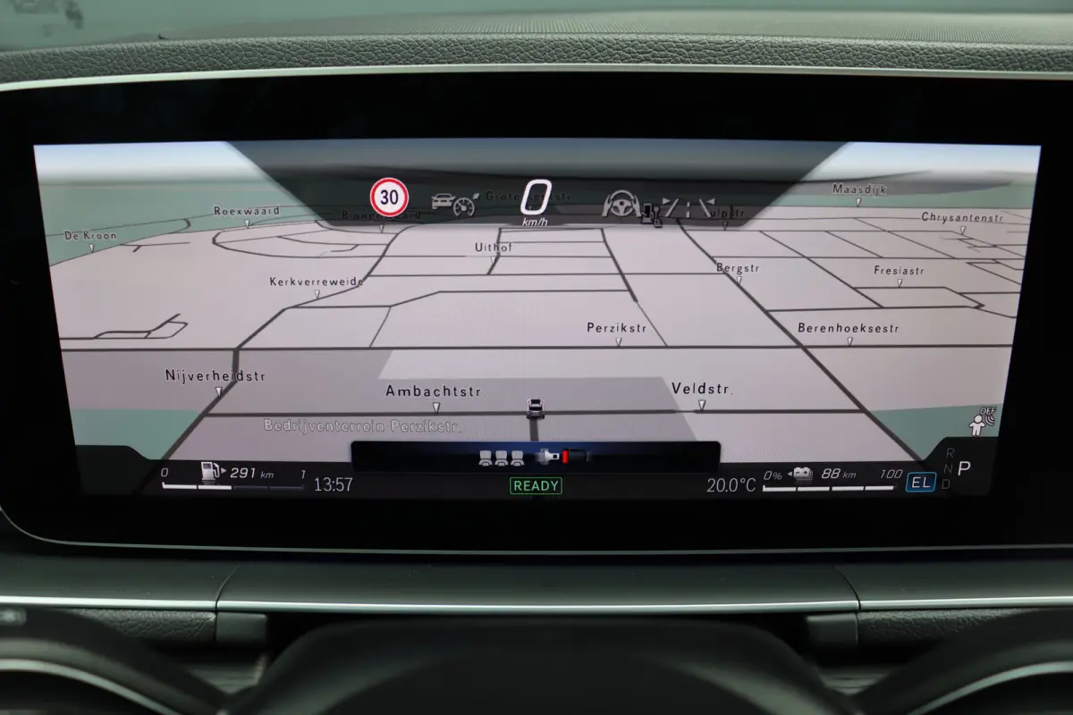 400 e 4MATIC AMG Line | Luchtvering | Distronic | Burmester | Verwarmd Stuurwiel | Panoramadak | Trekhaak | Stoelverwarming V+A | Augmented Reality | Surround Camera |