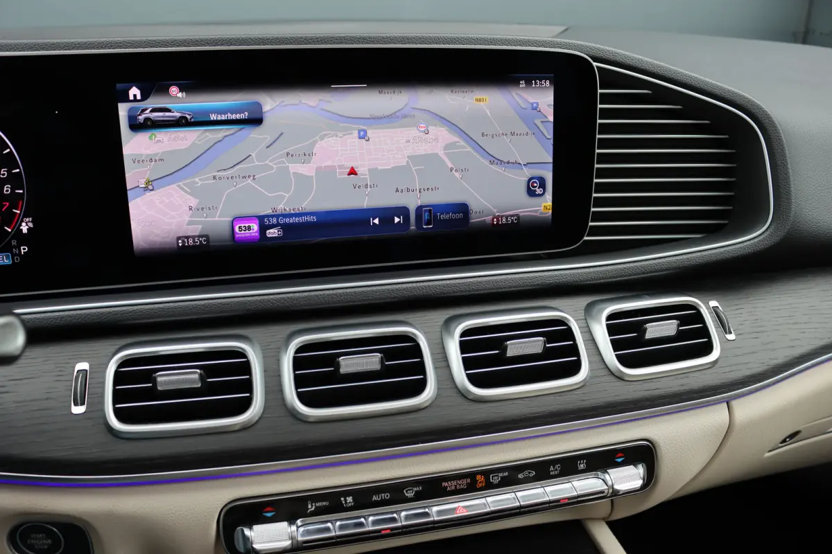 400 e 4MATIC AMG Line | Luchtvering | Distronic | Burmester | Verwarmd Stuurwiel | Panoramadak | Trekhaak | Stoelverwarming V+A | Augmented Reality | Surround Camera |