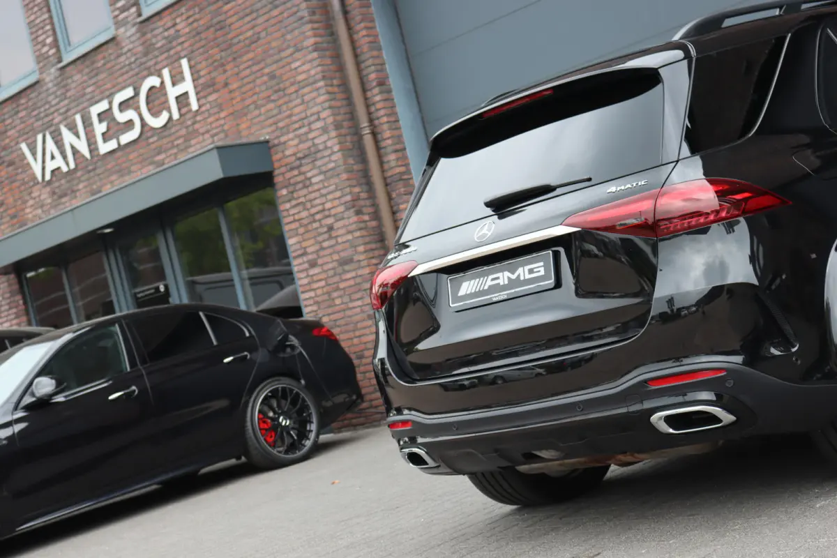 400 e 4MATIC AMG Line | Luchtvering | Distronic | Burmester | Verwarmd Stuurwiel | Panoramadak | Trekhaak | Stoelverwarming V+A | Augmented Reality | Surround Camera |