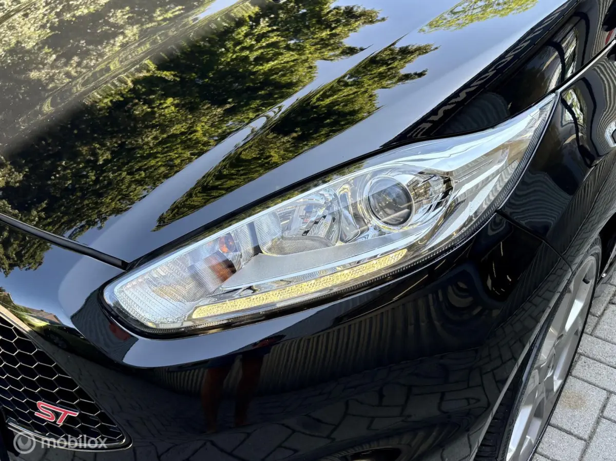 1.6 ST. CAMERA, NAVI, HALF LEDER