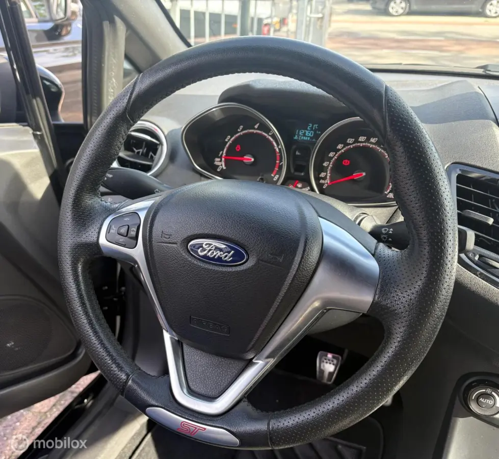 1.6 ST. CAMERA, NAVI, HALF LEDER