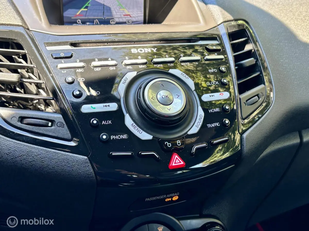 1.6 ST. CAMERA, NAVI, HALF LEDER
