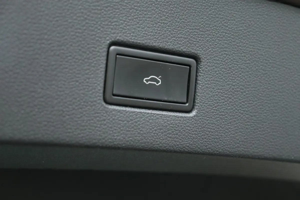 1.5 TSI Style / 150PK / DSG / Navi / Camera / Virtual Cockpit / Trekhaak / 19"!