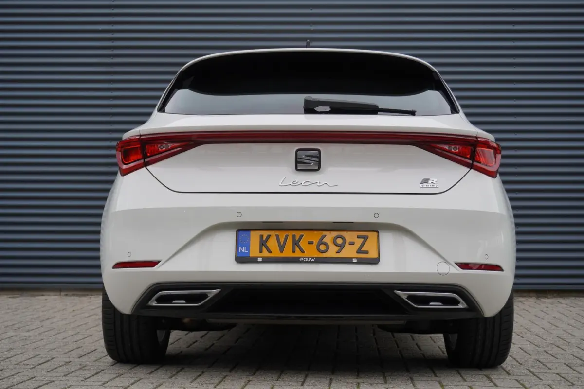 1.4 TSI eHybrid 204pk PHEV FR Business Intense | Stuur/Stoelverwarming | PDC Achter | Navigatie