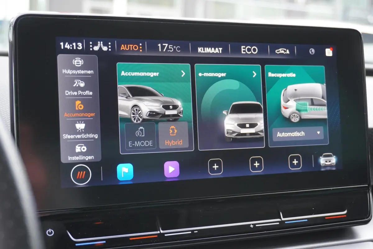 1.4 TSI eHybrid 204pk PHEV FR Business Intense | Stuur/Stoelverwarming | PDC Achter | Navigatie