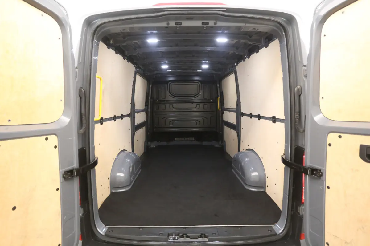 2.0 TDI L3H2 177PK | 3000KG Trekgew. | Trekhaak | Airco | Cruise | Carplay | Navi | 2xSchuifdeur