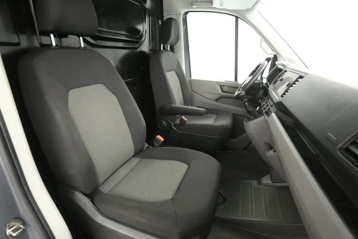 2.0 TDI L3H2 177PK | 3000KG Trekgew. | Trekhaak | Airco | Cruise | Carplay | Navi | 2xSchuifdeur