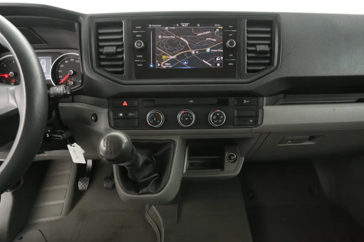 2.0 TDI L3H2 177PK | 3000KG Trekgew. | Trekhaak | Airco | Cruise | Carplay | Navi | 2xSchuifdeur