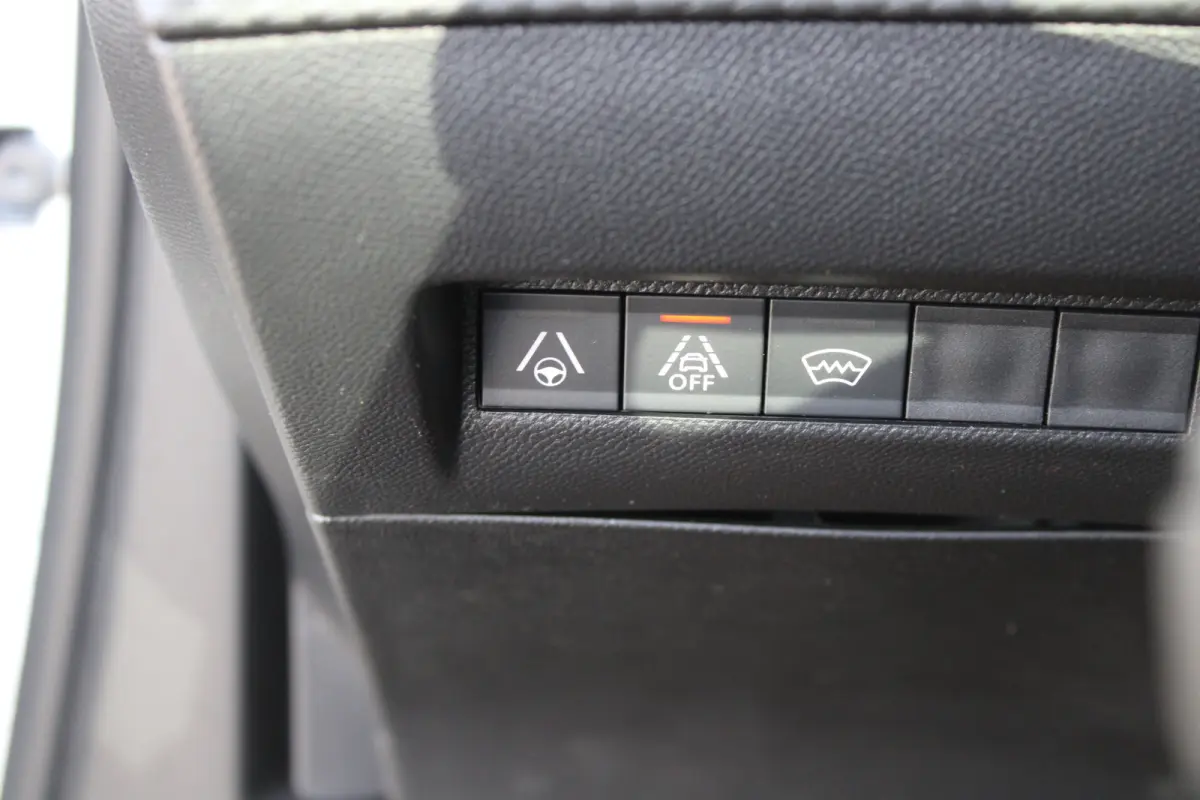 EV GT Pack 50 kWh | Fase 3 laden | SOH 97,50% | Panorama/schuifdak | Lederen bekleding | Stoelverwarming | NL auto |