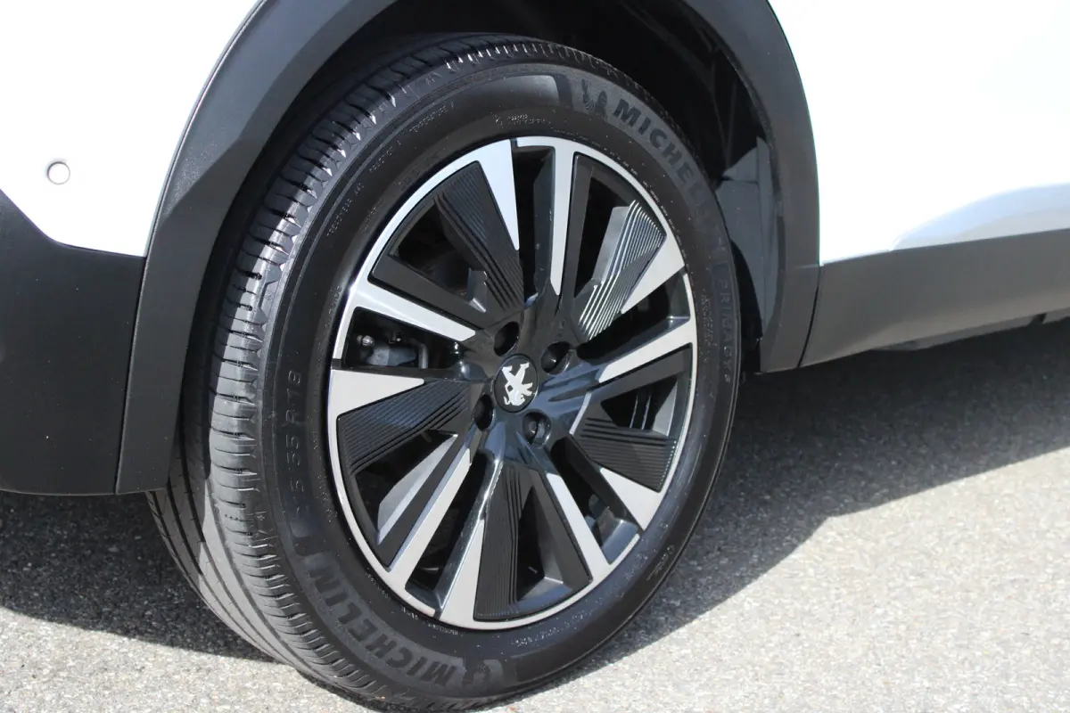 EV GT Pack 50 kWh | Fase 3 laden | SOH 97,50% | Panorama/schuifdak | Lederen bekleding | Stoelverwarming | NL auto |