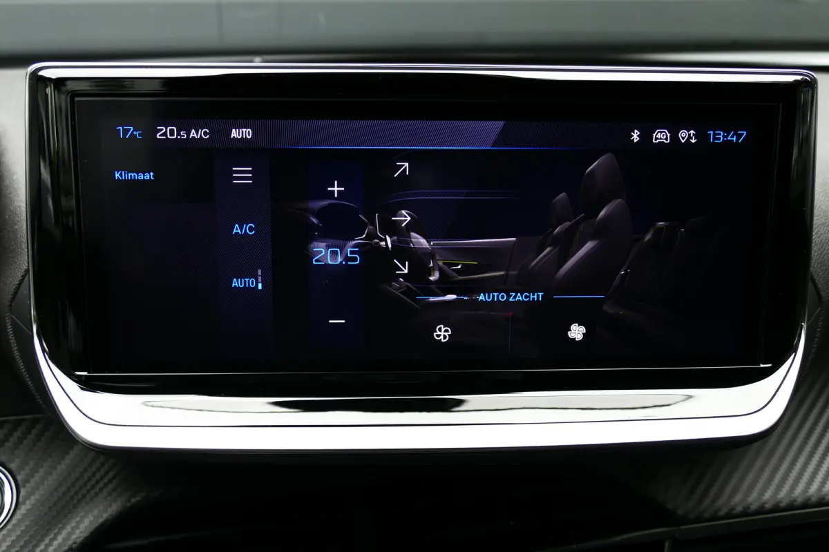 1.2 HYRBRID 145PK ALLURE AUTOMAAT / CAMERA V+A / KEYLESS / FULL-LED / 8 JAAR GARANTIE / NAVI / CLIMA / PDC / BLUETOOTH / CRUISECONTROL / 1E EIGENAAR / SCHITTERENDE STAAT !!