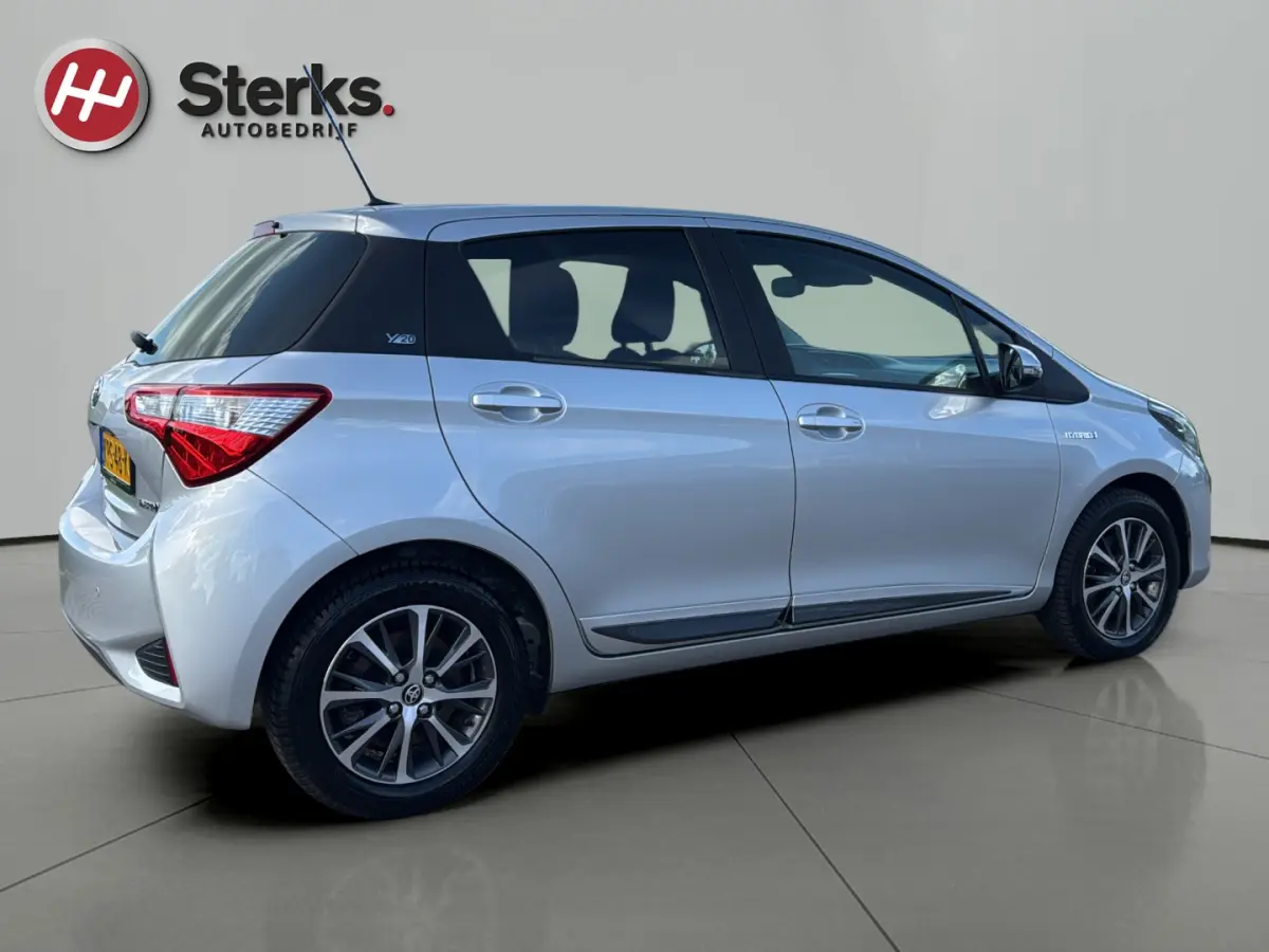1.5 Hybrid Y20 EXCLUSIVE EDITION GARANTIE TOT 2030 KEYLESS NAVIGATIE LM VELGEN CAMERA CRUISE CONTROL
