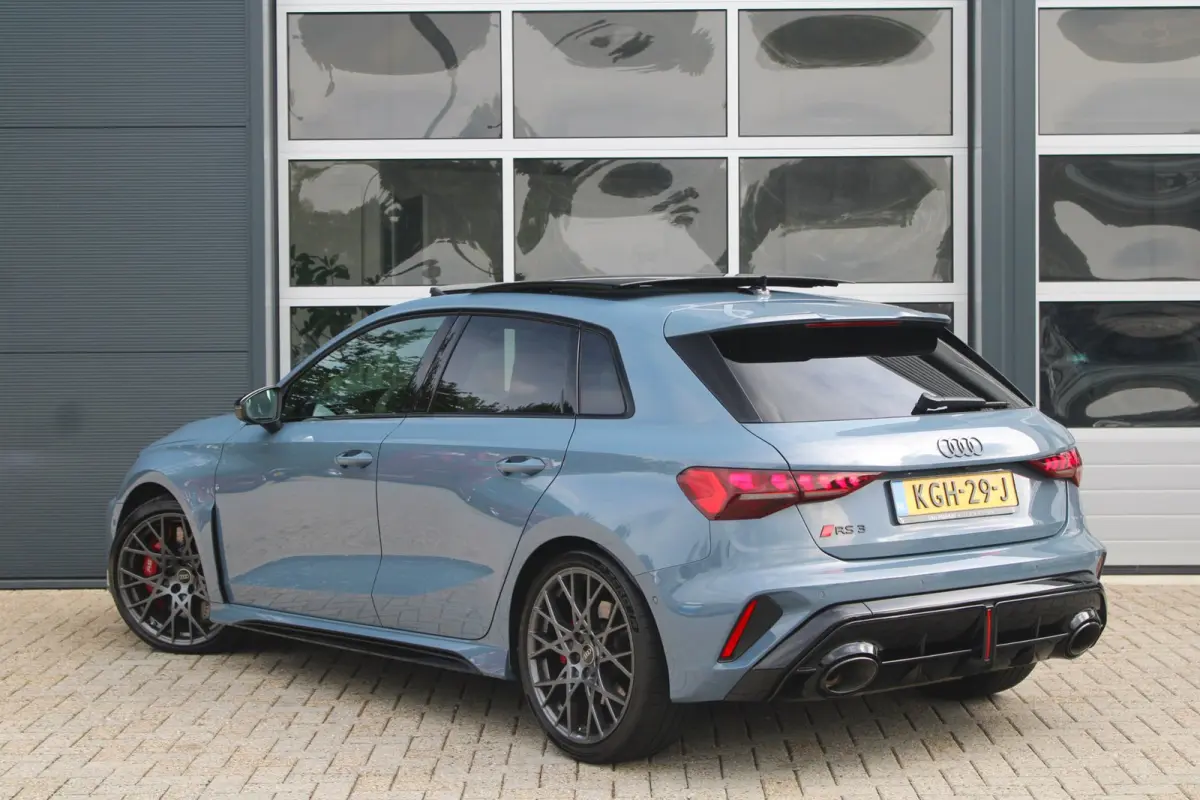 2.5 TFSI Quattro | Pano | Sonos | HUD | ACC