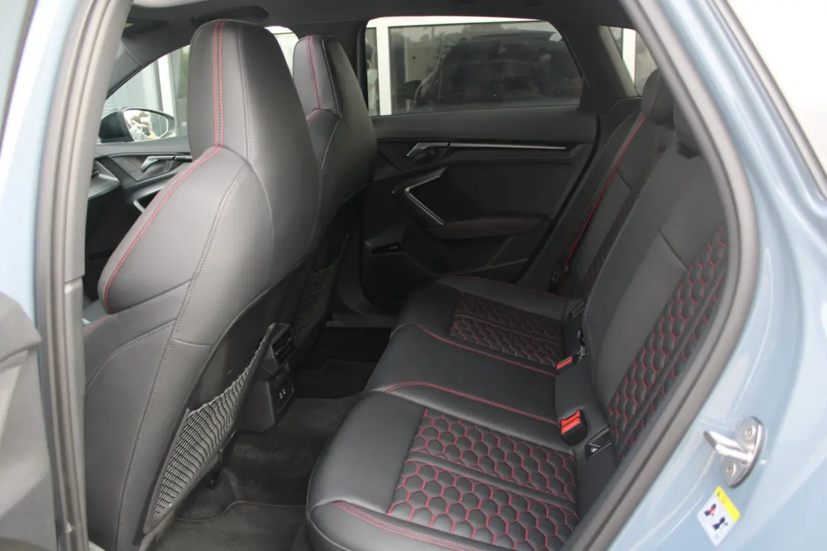 2.5 TFSI Quattro | Pano | Sonos | HUD | ACC