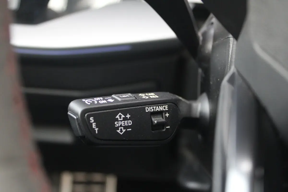 2.5 TFSI Quattro | Pano | Sonos | HUD | ACC