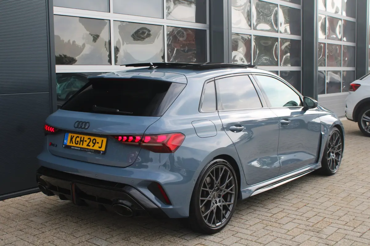 2.5 TFSI Quattro | Pano | Sonos | HUD | ACC
