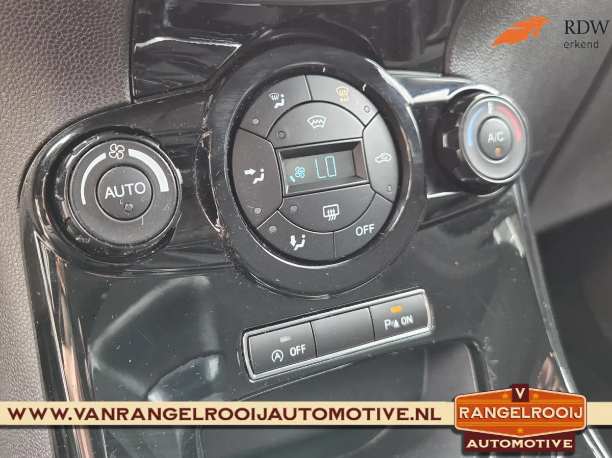 1.0 EcoBoost Titanium, clima, cruise, voorruitverw, pdc v+a, 16" lmv