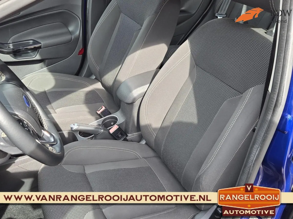 1.0 EcoBoost Titanium, clima, cruise, voorruitverw, pdc v+a, 16" lmv