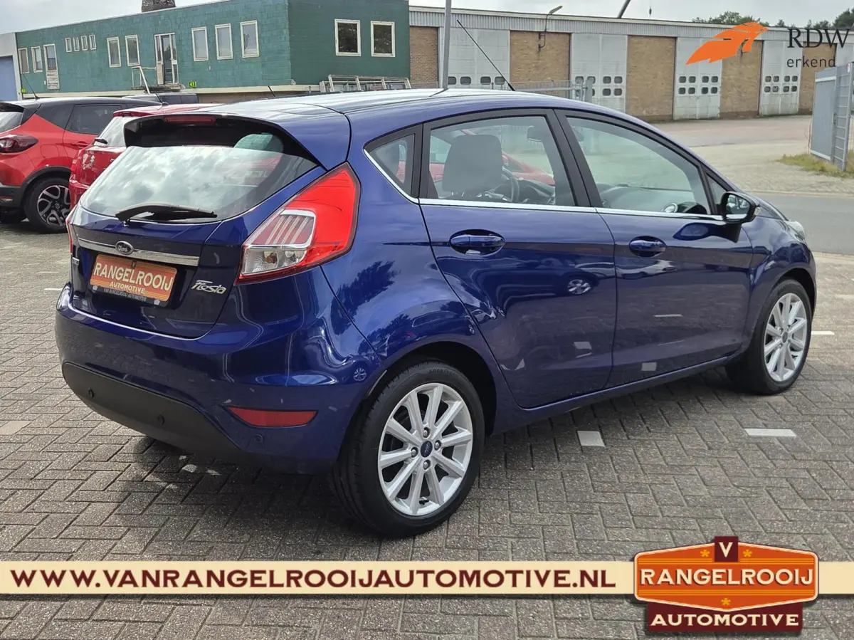1.0 EcoBoost Titanium, clima, cruise, voorruitverw, pdc v+a, 16" lmv
