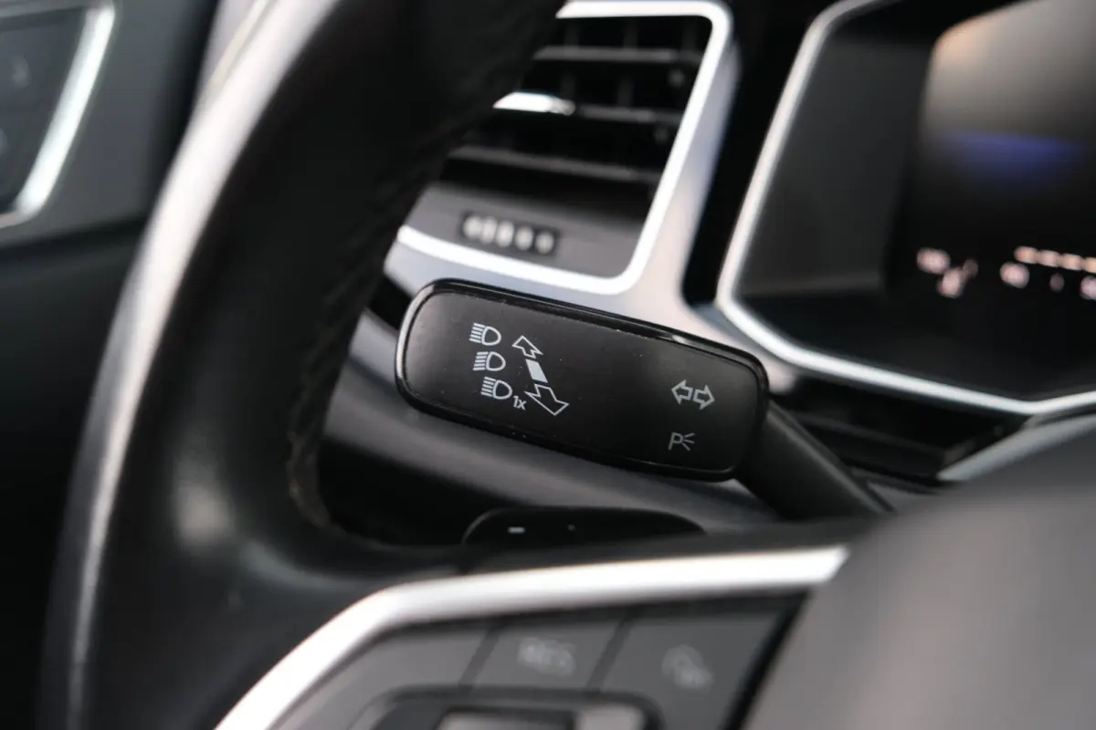 1.5 TSI 2x R-Line 150PK DSG IQ Matrix Led Keyless Cam Trekhaak Virtual