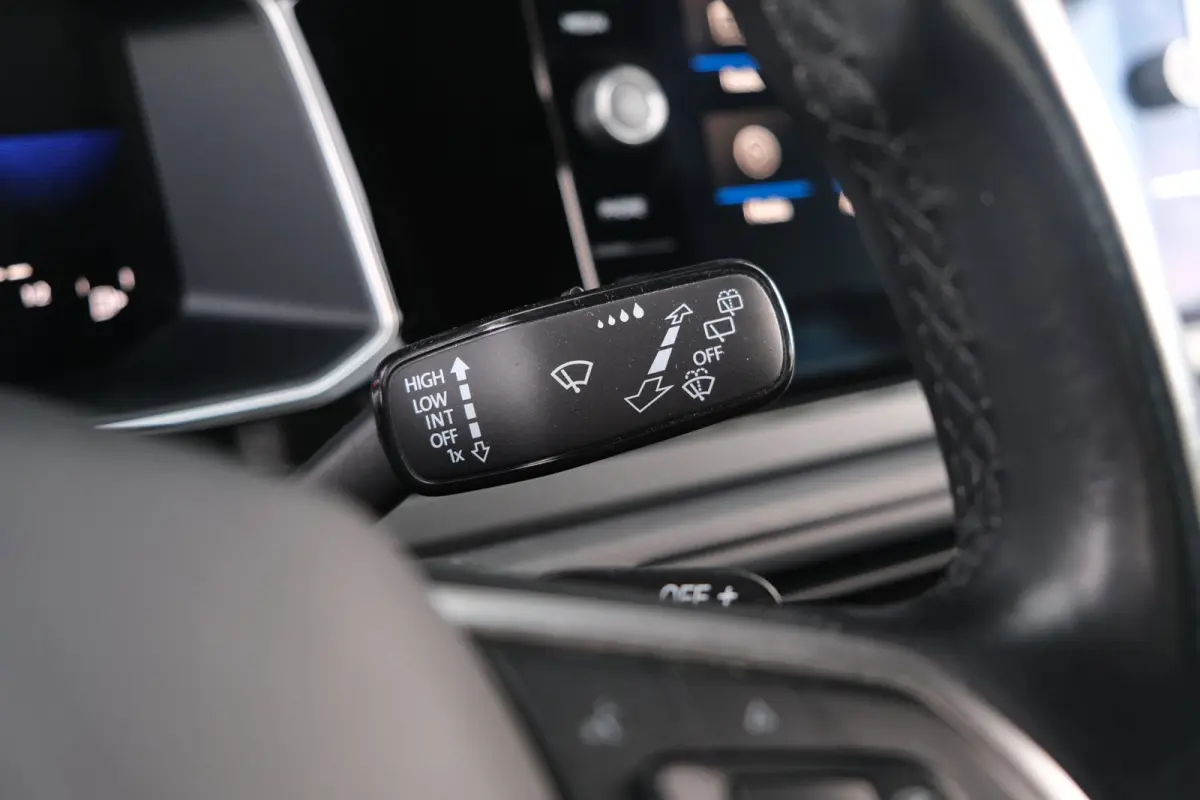 1.5 TSI 2x R-Line 150PK DSG IQ Matrix Led Keyless Cam Trekhaak Virtual