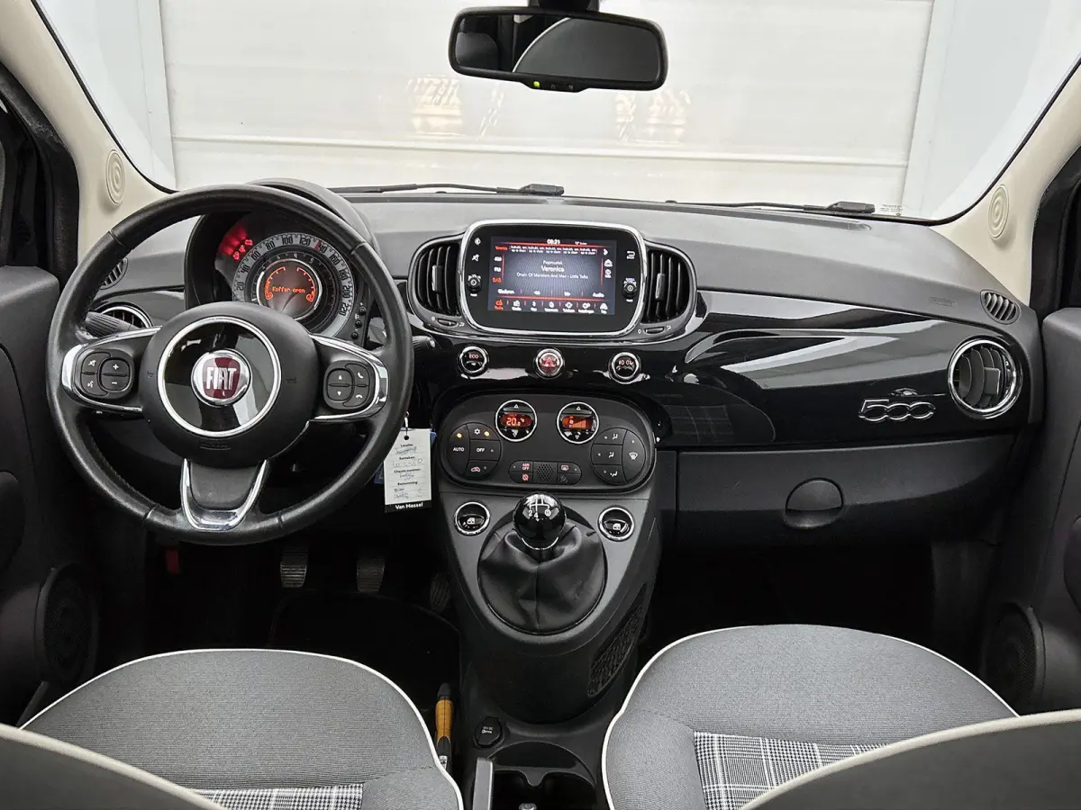0.9 TwinAir Turbo Lounge | Panoramadak | Cruise Control | Navigatie | Lichtmetalen Velgen |